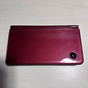 Burgundy Nintendo dsi xl